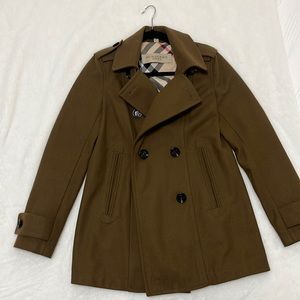 Classic and timeless Burberry Brit peacoat size 6.